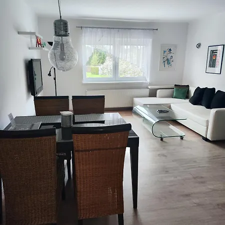 Apartman Ptice Exteriér fotografie